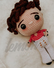 Cargar imagen en el visor de la galería, 2DA PREVENTA Amigurumi - Harry Styles
